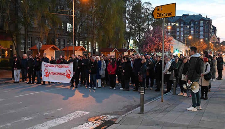 НАКОН ОДАВАЊА ПОШТЕ И ШЕТЊЕ СТУДЕНТИМА ДОДЕЉЕНЕ ЗАХВАЛНИЦЕ