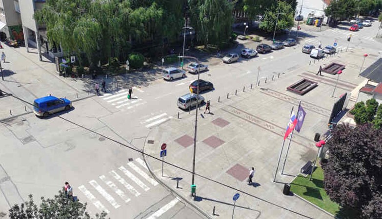 ЗА ДАН ОПШТИНЕ ПЕРИОДИЧНА ОБУСТАВА САОБРАЋАЈА У ЦЕНТРУ ГРАДА