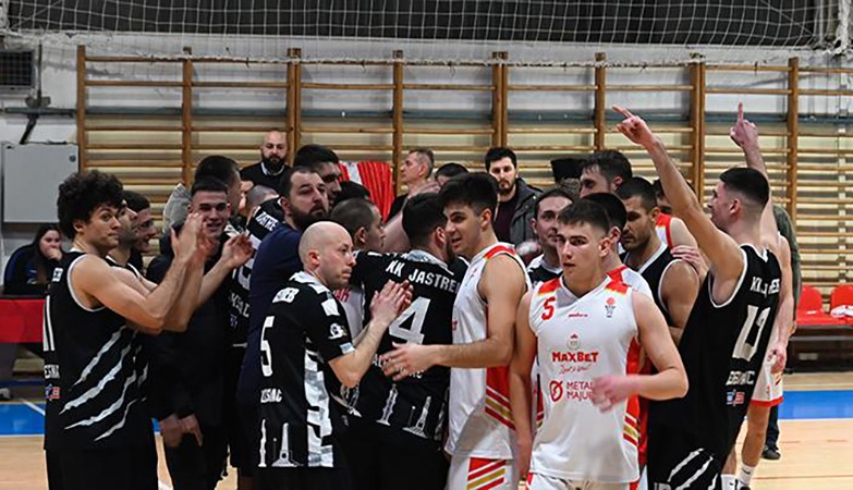 ПОЛОВИЧАН УСПЕХ АЛЕКСИНАЧКИХ КОШАРКАША