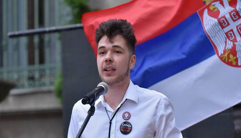 ЈЕДАН ОД ОСНИВАЧА ГГ „БУЂЕЊЕ“ ИЗ АЛЕКСИНЦА УХАПШЕН ЈУЧЕ НА ПРОТЕСТИМА У БЕОГРАДУ