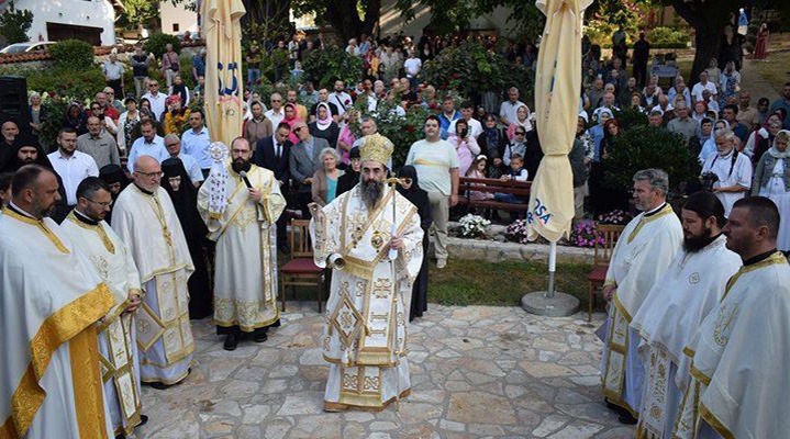 U MANASTIRU SVETOG STEFANA U LIPOVCU PROSLAVLJEN PRAZNIK PREOBRAŽENJA GOSPODNJEG