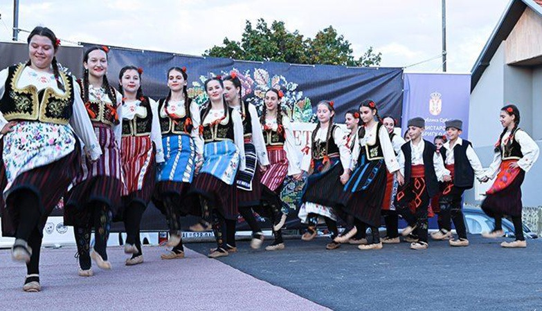 ИГРОМ ЗА НАТАЛИЈУ ДИКИЋ