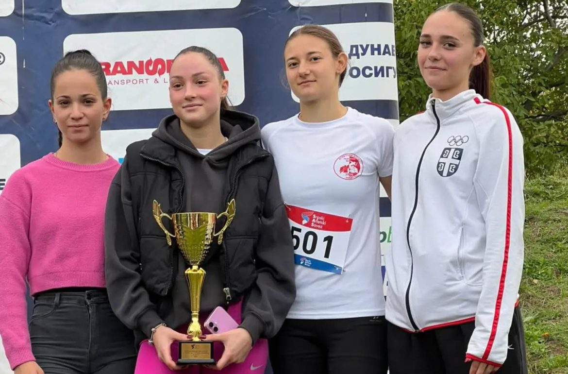 МАРИЈА И МАРКО УСПЕШНИ НА ПРВЕНСТВУ СРБИЈЕ У КРОСУ