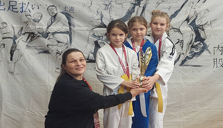 ПЕТ МЕДАЉА И ПЕХАР ЗА ЏУДО КЛУБ „АЛЕКСИНАЦ“ НА ТУРНИРУ У КРАЉЕВУ